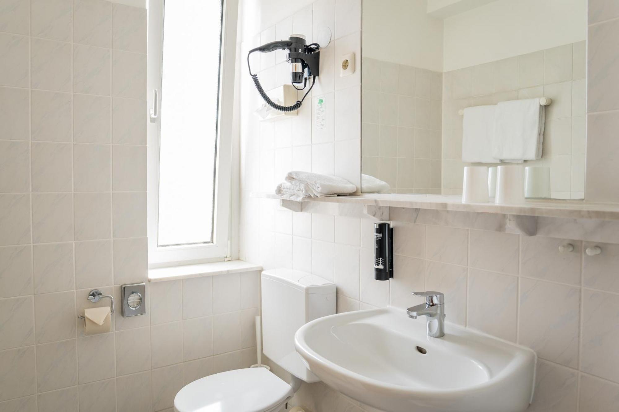 Antares Apartments Düsseldorf Dış mekan fotoğraf